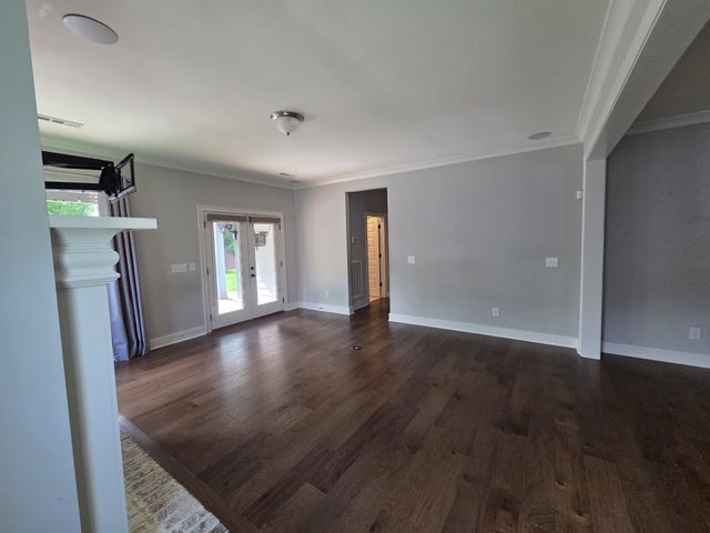 711 Plowson Rd, Mount Juliet, TN 37122