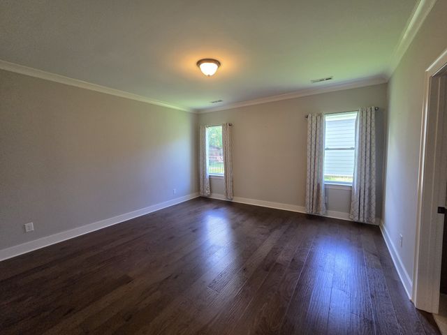 711 Plowson Rd, Mount Juliet, TN 37122
