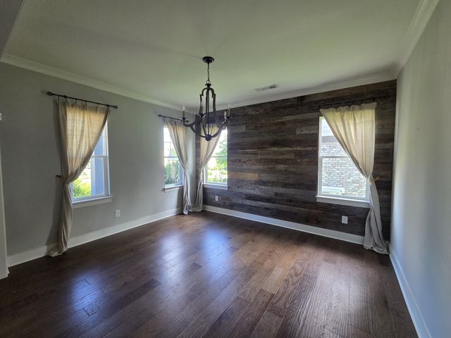 711 Plowson Rd, Mount Juliet, TN 37122