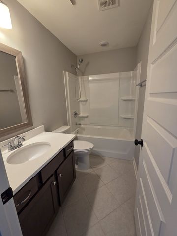 711 Plowson Rd, Mount Juliet, TN 37122