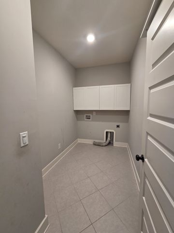 711 Plowson Rd, Mount Juliet, TN 37122