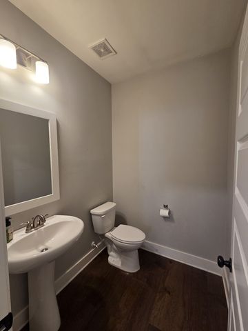 711 Plowson Rd, Mount Juliet, TN 37122