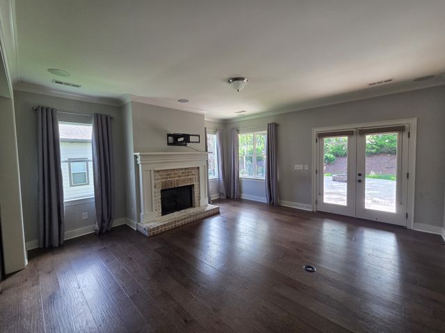711 Plowson Rd, Mount Juliet, TN 37122