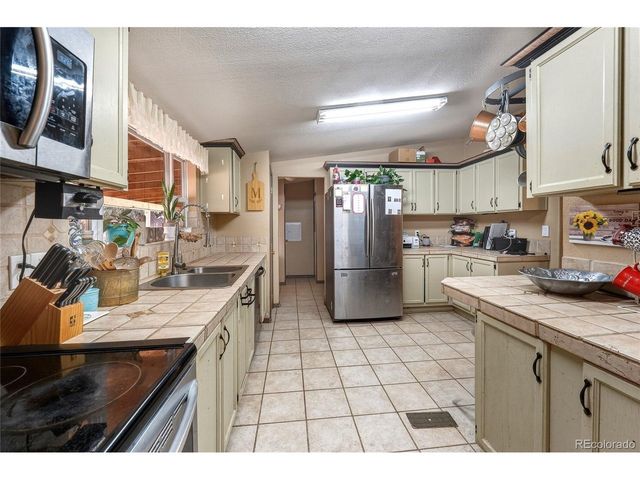 26131 Pinon Ridge Dr, Aguilar, CO 81020