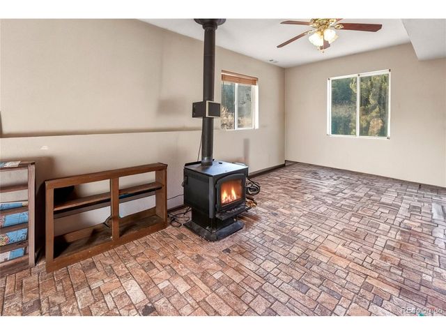 26131 Pinon Ridge Dr, Aguilar, CO 81020
