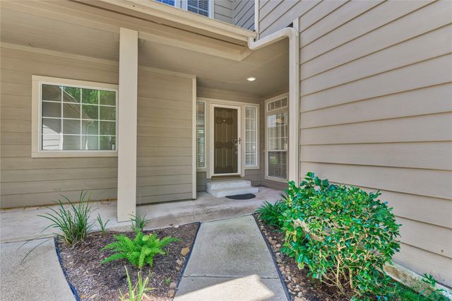 66 Valley Oaks Circle, The Woodlands, TX 77382