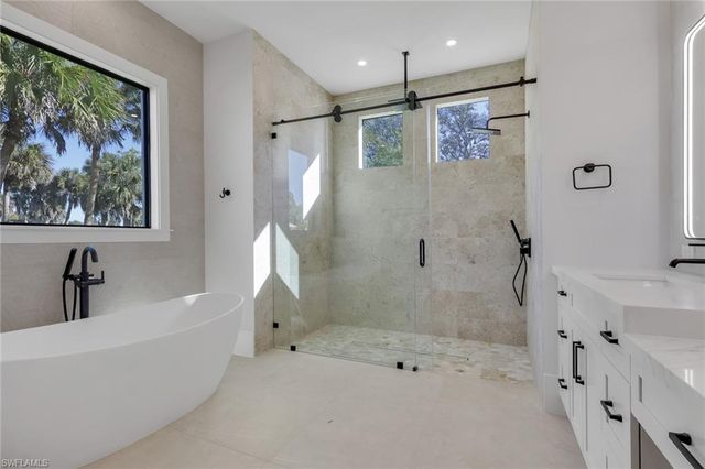 1109 15th ST SW, Naples, FL 34117