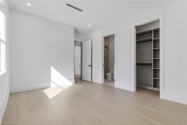 1109 15th ST SW, Naples, FL 34117