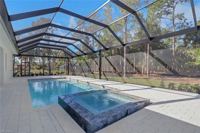 1109 15th ST SW, Naples, FL 34117