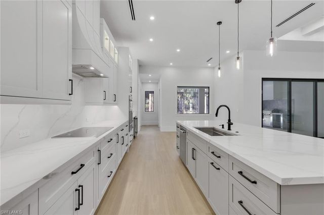 1109 15th ST SW, Naples, FL 34117