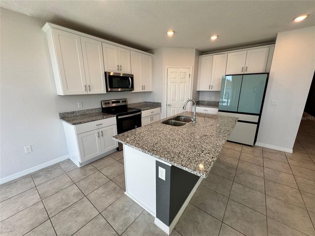 512 MCKENNA DRIVE, Winter Haven, FL 33881