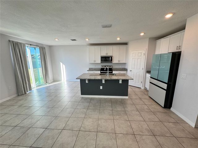 512 MCKENNA DRIVE, Winter Haven, FL 33881