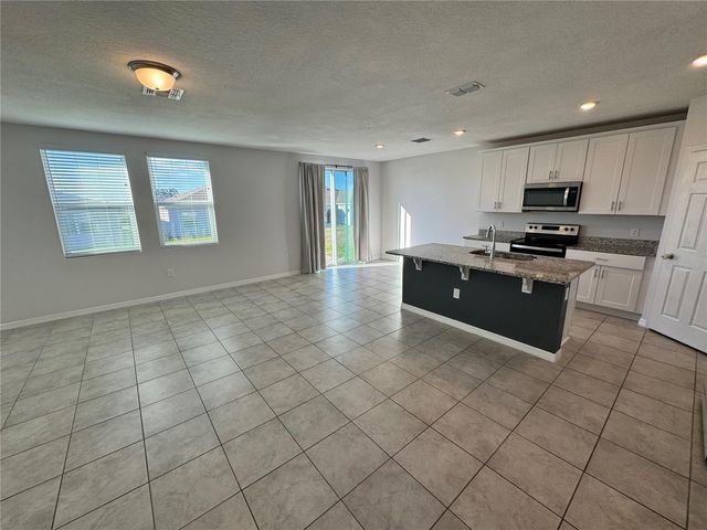 512 MCKENNA DRIVE, Winter Haven, FL 33881