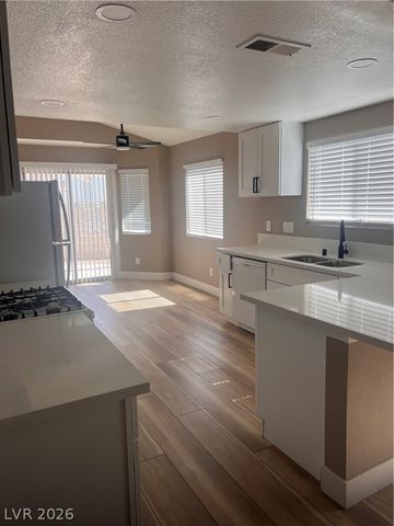 1369 Torington Drive, Las Vegas, NV 89108