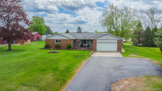 11430 Silver Lake Road, Burns Township, MI 48418