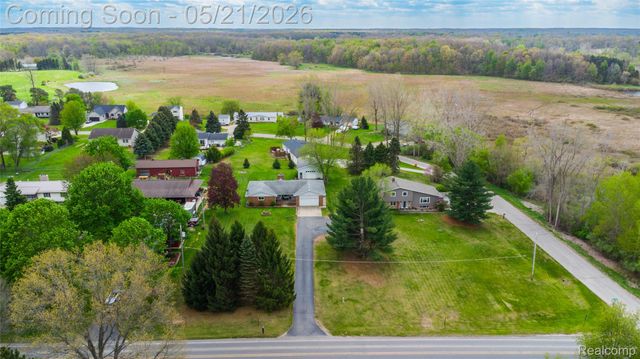 11430 Silver Lake Road, Burns Township, MI 48418