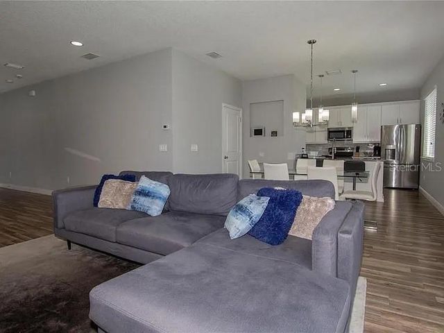 3855 S FERN CREEK AVENUE, Orlando, FL 32806