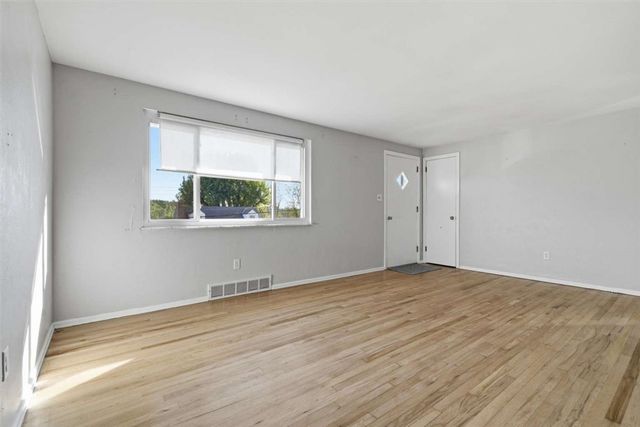442 Audrey Dr, Pleasant Hills, PA 15236