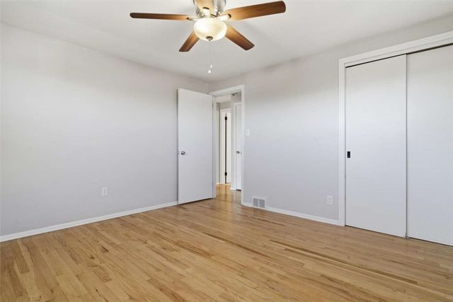 442 Audrey Dr, Pleasant Hills, PA 15236
