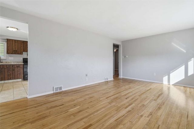 442 Audrey Dr, Pleasant Hills, PA 15236