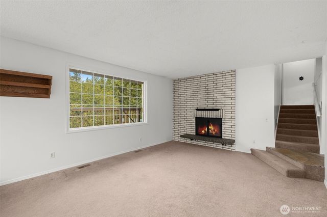 8516 375th Avenue SE, Snoqualmie, WA 98065