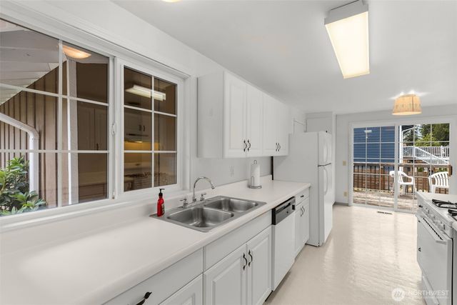 8516 375th Avenue SE, Snoqualmie, WA 98065