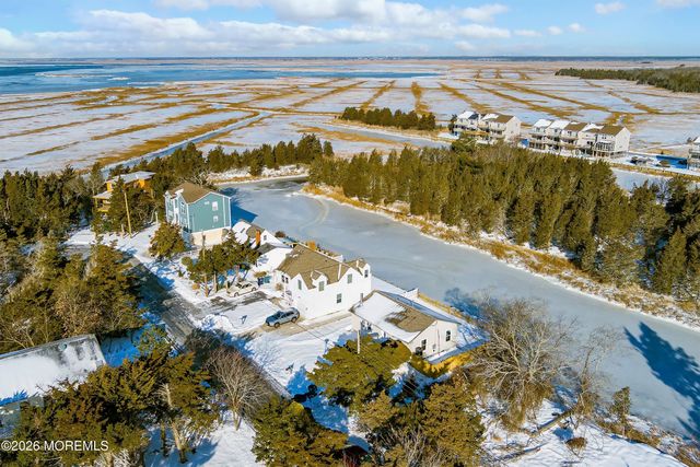 16 Surfside Boulevard, Little Egg Harbor, NJ 08087