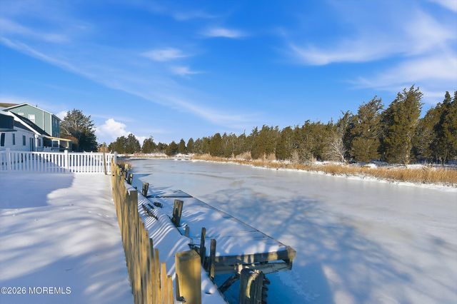 16 Surfside Boulevard, Little Egg Harbor, NJ 08087