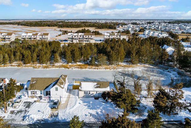 16 Surfside Boulevard, Little Egg Harbor, NJ 08087