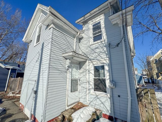 112 Laureston St, Brockton, MA 02301