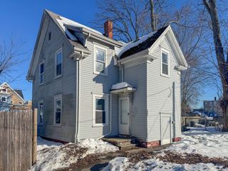 112 Laureston St, Brockton, MA 02301