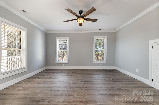 202 Deitz Road, Statesville, NC 28625