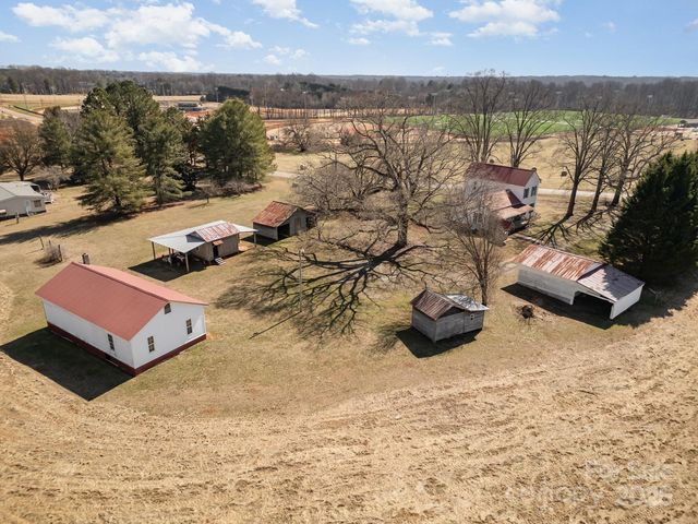 202 Deitz Road, Statesville, NC 28625