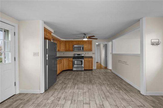 19 Salem Avenue, Cranston, RI 02920