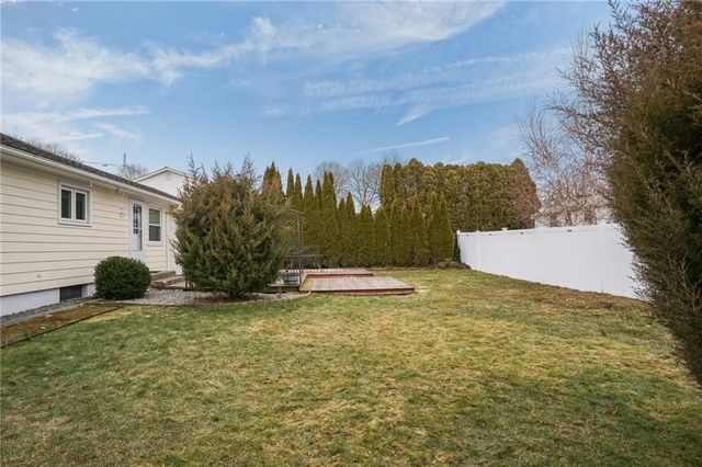 19 Salem Avenue, Cranston, RI 02920