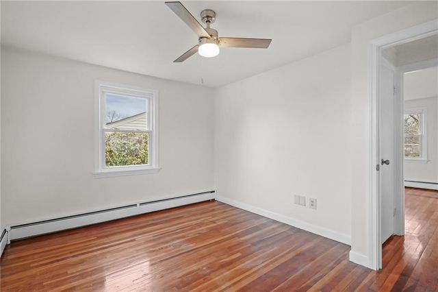 19 Salem Avenue, Cranston, RI 02920