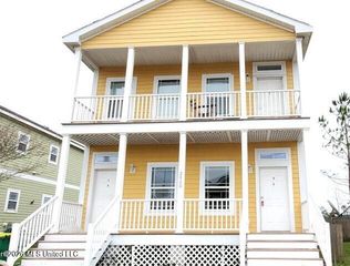 2501 Gladiolus Street, B, Ocean Springs, MS 39564