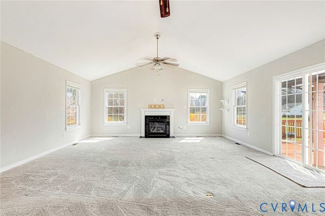 290 Poplar Springs Dr, Tappahannock, VA 22560