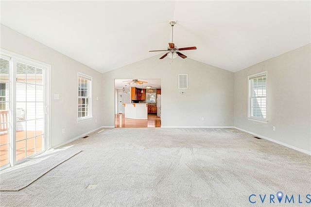 290 Poplar Springs Dr, Tappahannock, VA 22560
