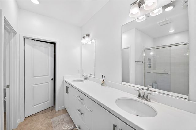 306 Vista Drive 103, La Habra, CA 90631