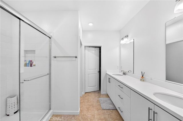 306 Vista Drive 103, La Habra, CA 90631