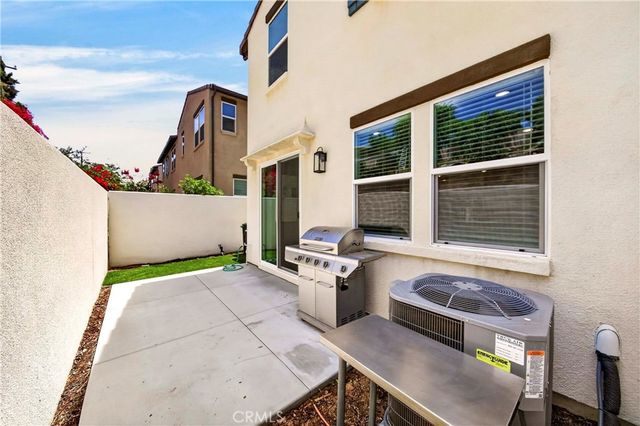 306 Vista Drive 103, La Habra, CA 90631