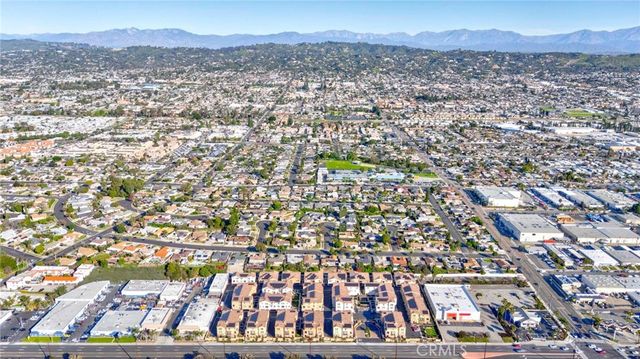 306 Vista Drive 103, La Habra, CA 90631