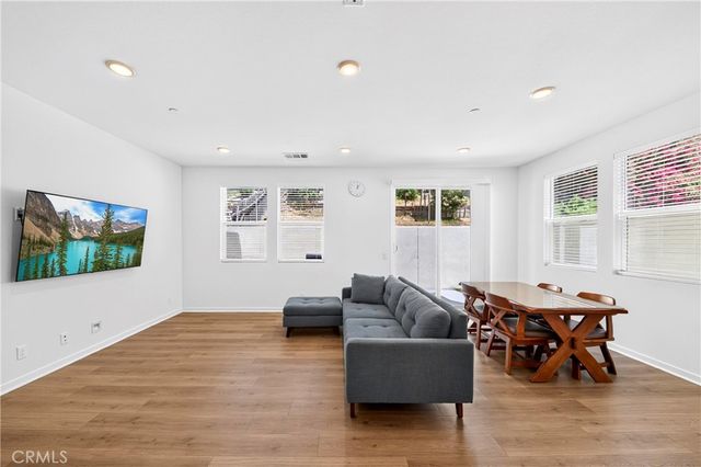 306 Vista Drive 103, La Habra, CA 90631