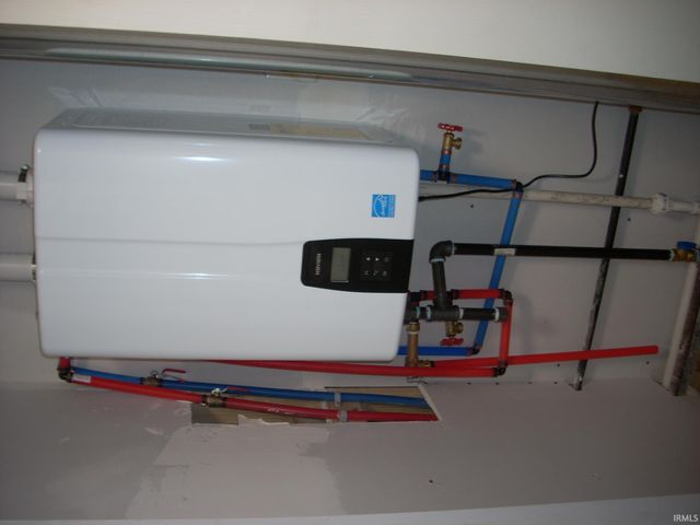 618 W 12 th Street, Rochester, IN 46975