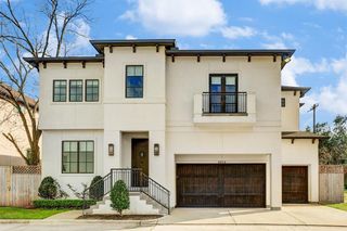 8015 Serenity Court, Houston, TX 77025