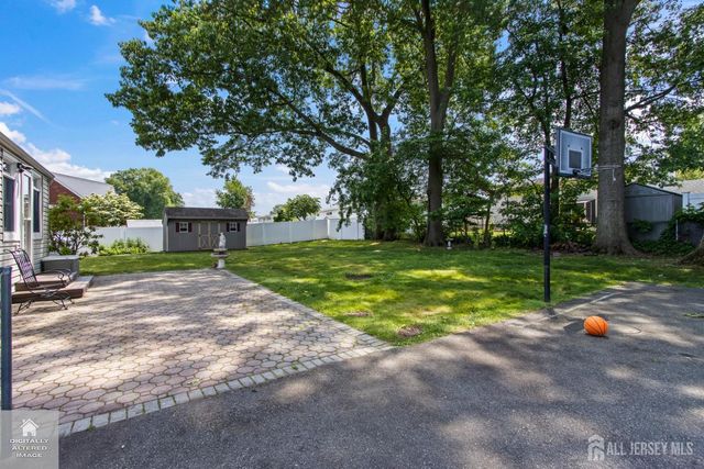 75 Lancaster Road, Colonia, NJ 07067