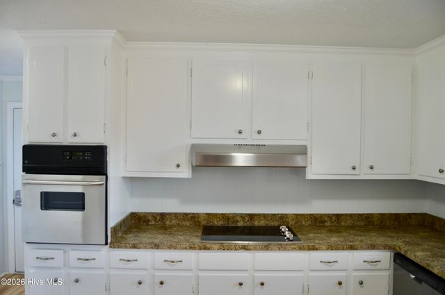 205 Pinewood Drive, Goldsboro, NC 27534