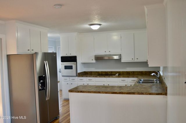 205 Pinewood Drive, Goldsboro, NC 27534