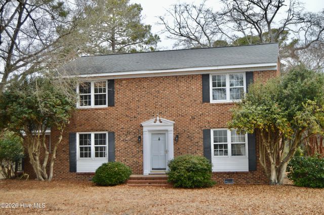 205 Pinewood Drive, Goldsboro, NC 27534